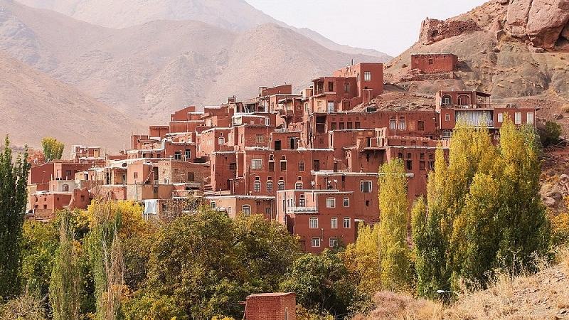 Абијане, шетња селом које је сачувало своју историјску аутентичност